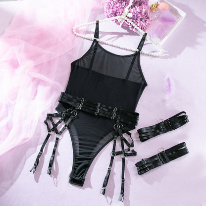Body Valentina Preto NuAuge com mesh transparente, alças reguláveis, cinta-liga integrada e ligas ajustáveis.