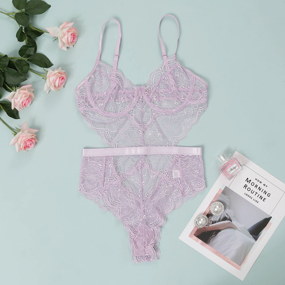 Body Madeleine NuAuge Roxo, frente, renda floral delicada, com aro e alças reguláveis.