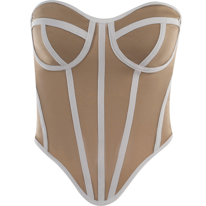Top Rossana branco frente, bustiê sem alças. Design estrutural com faixas brancas sobre tecido nude, corte slim fit. NuAuge.