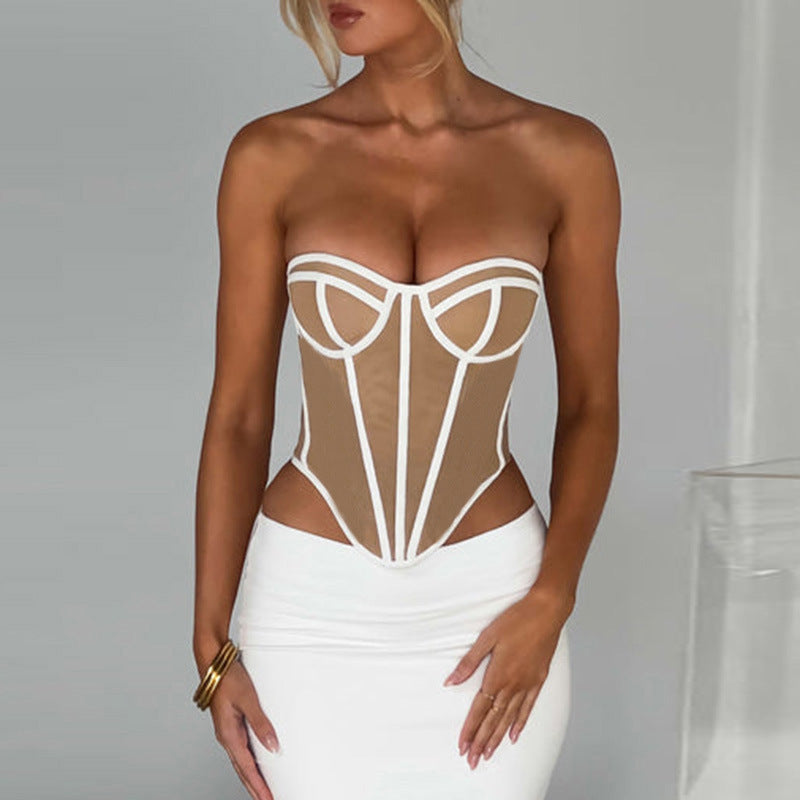 Top Rossana NuAuge frente, nude e branco, strapless, com aro, bojo estruturado, estilo corset em tela trans.